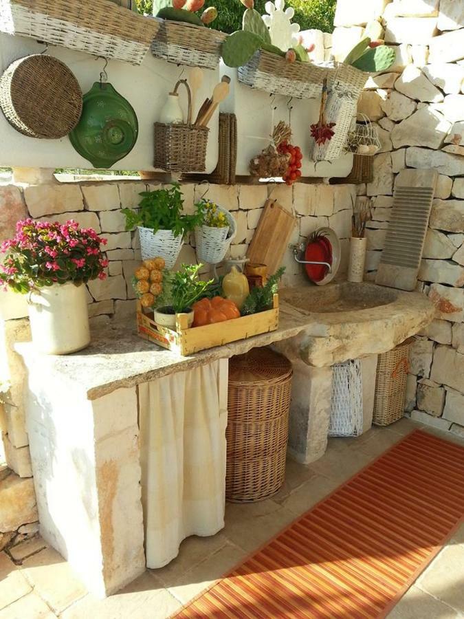 Гостевой дом Trulli Fogliarella Остуни Экстерьер фото